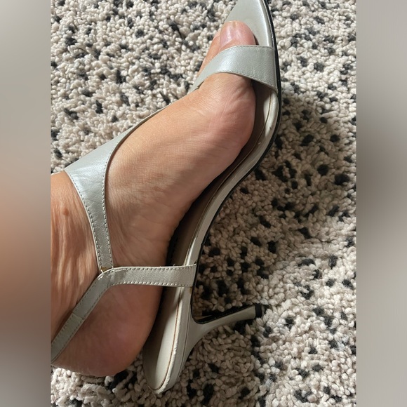 Silver sandals. 2.5 inch heels. - Picture 1 of 3